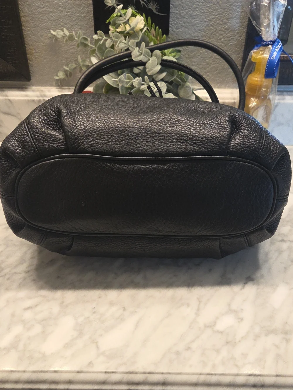 EUC Michael Kors Black Pebbled Leather Tote with Gold Hardware And Tassel